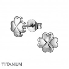 Clover Titanium Ear Studs